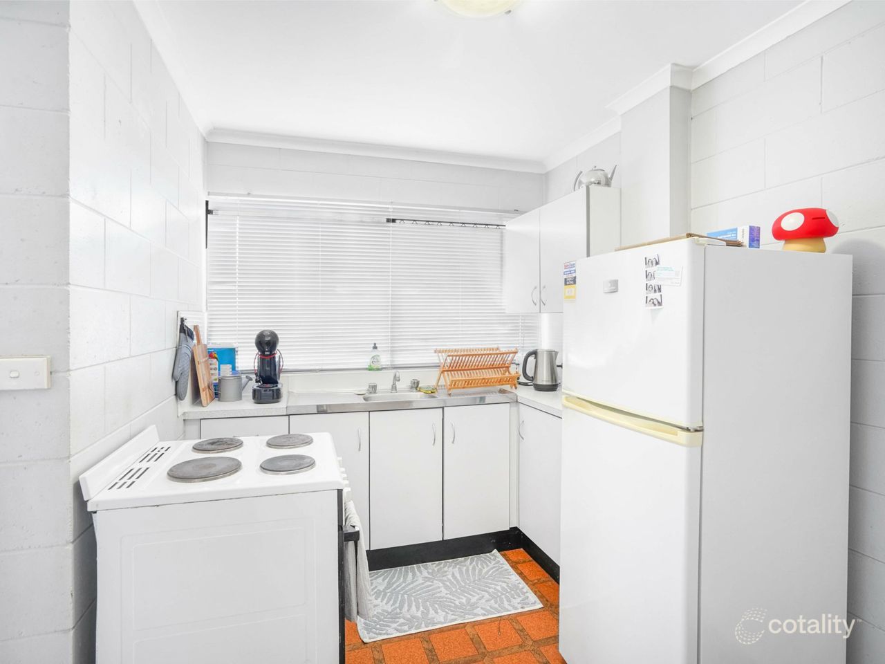 44/5-9 Fisk St, Westcourt, QLD 4870