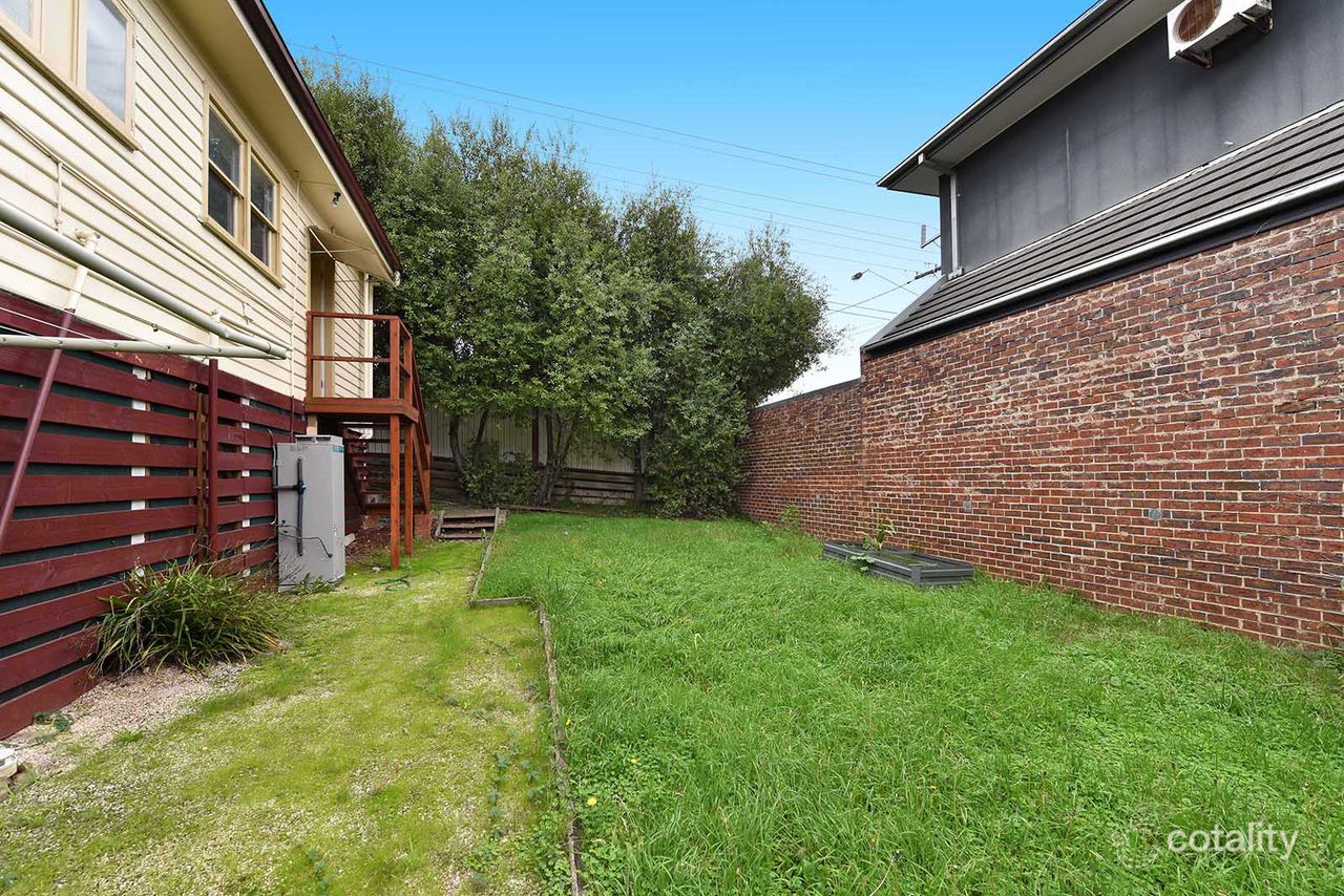 2 Bourke St, Essendon West, VIC 3040