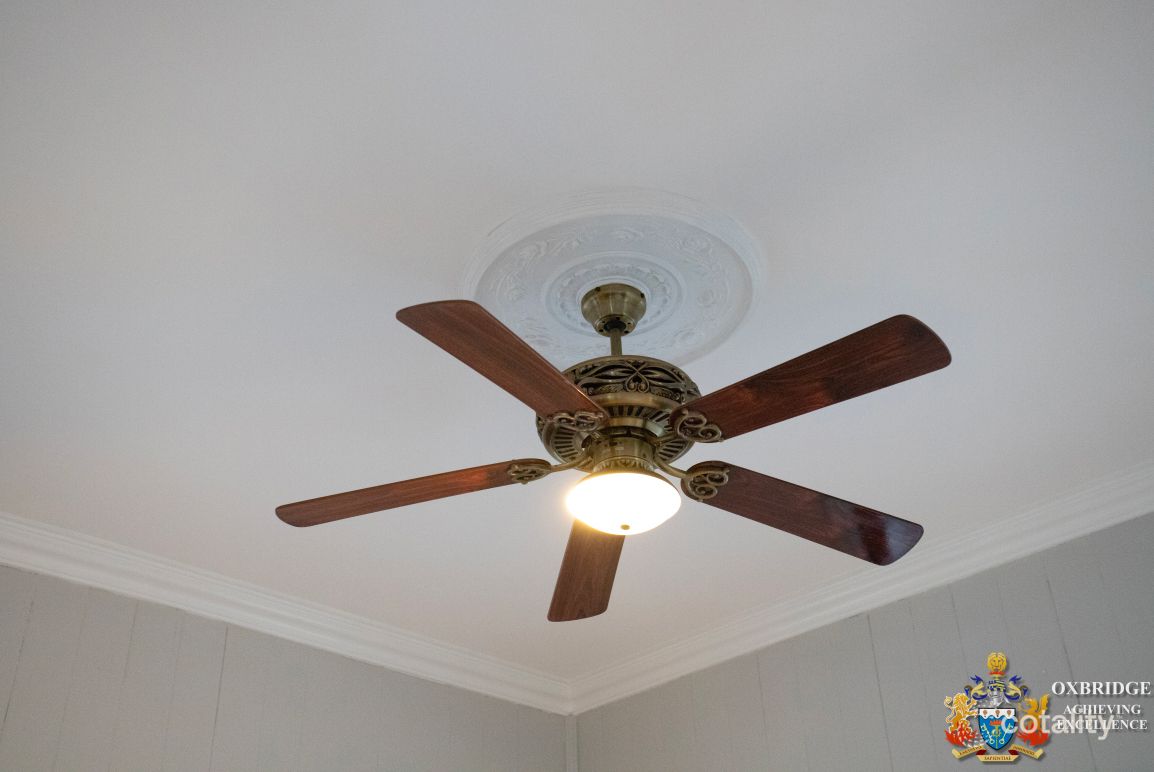 12 Waterworks Rd, Brassall, QLD 4305