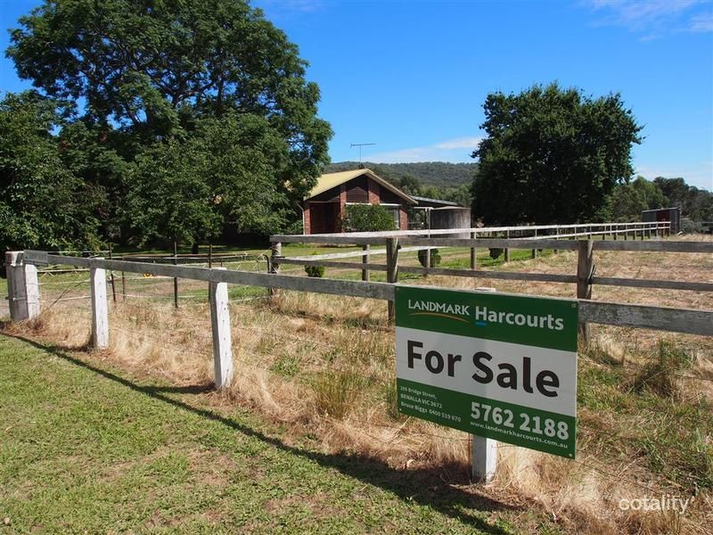 52 Sessions Rd, Warrenbayne, VIC 3670
