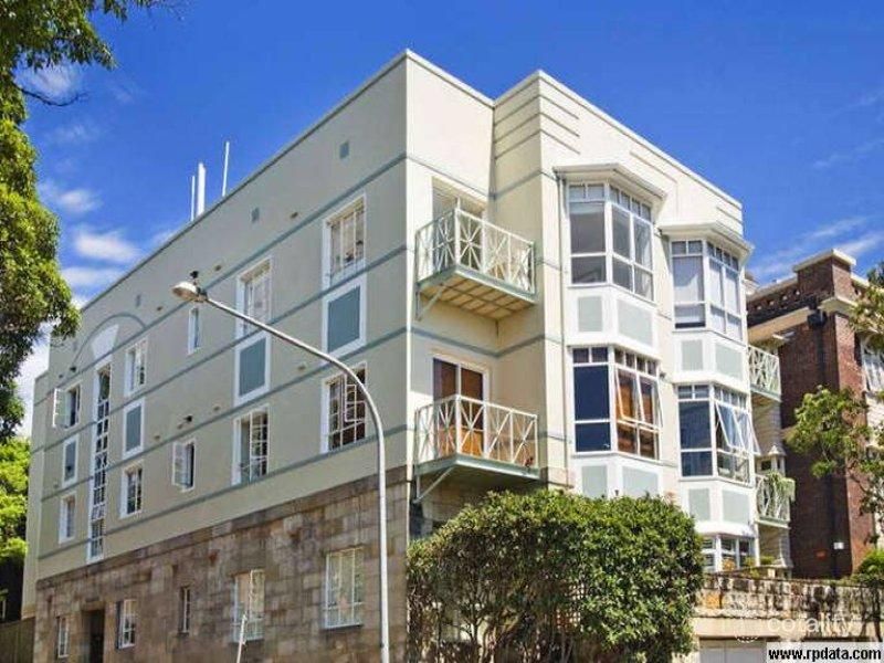 2/4 Holbrook Ave, Kirribilli, NSW 2061