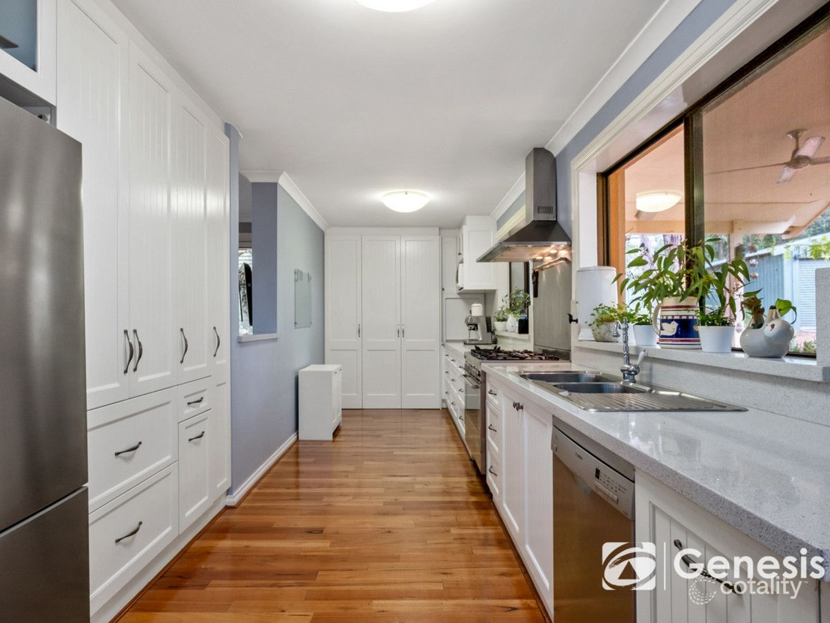 11a Nicholl St, Glen Forrest, WA 6071