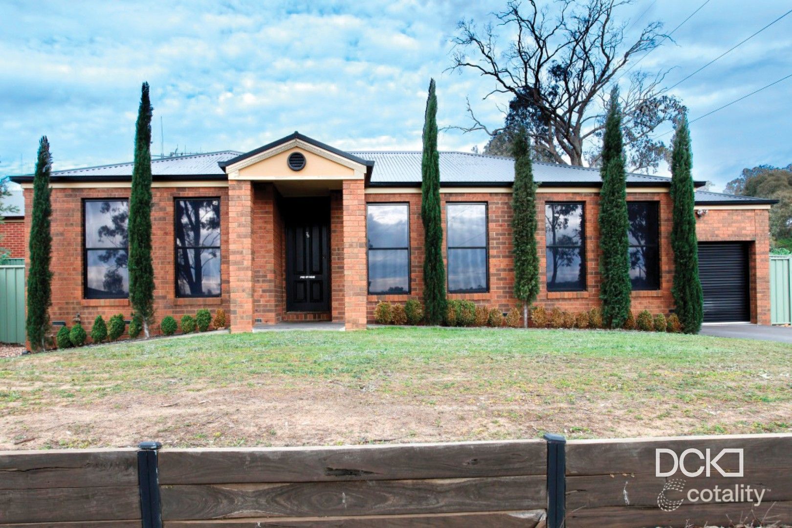 75 Osborne St, Flora Hill, VIC 3550