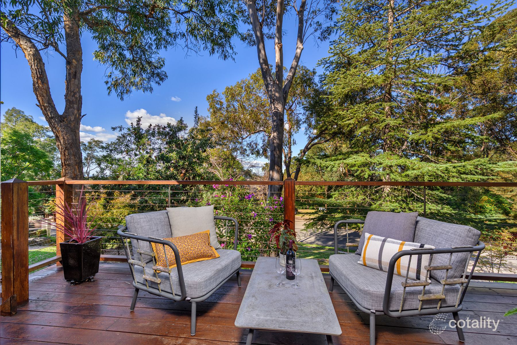 186 Explorers Rd, Lapstone, NSW 2773