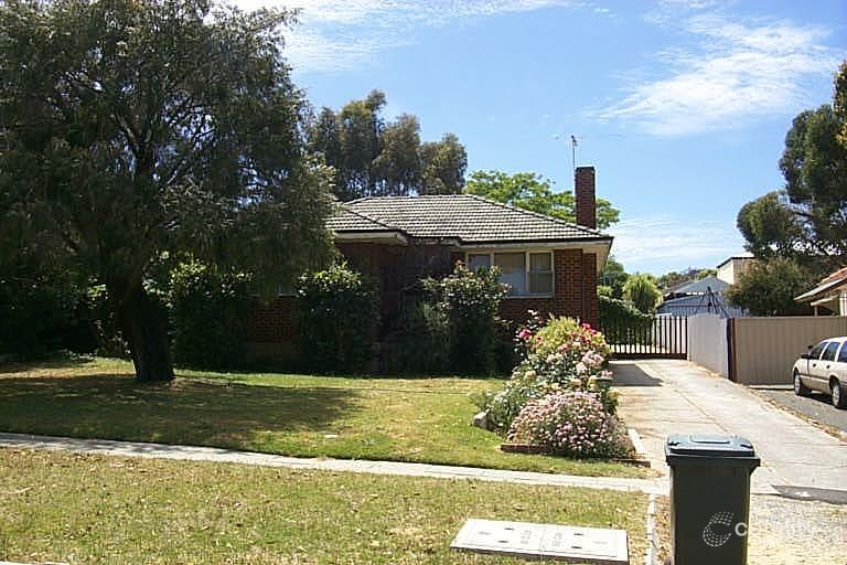 4 Davon St, Hamilton Hill, WA 6163