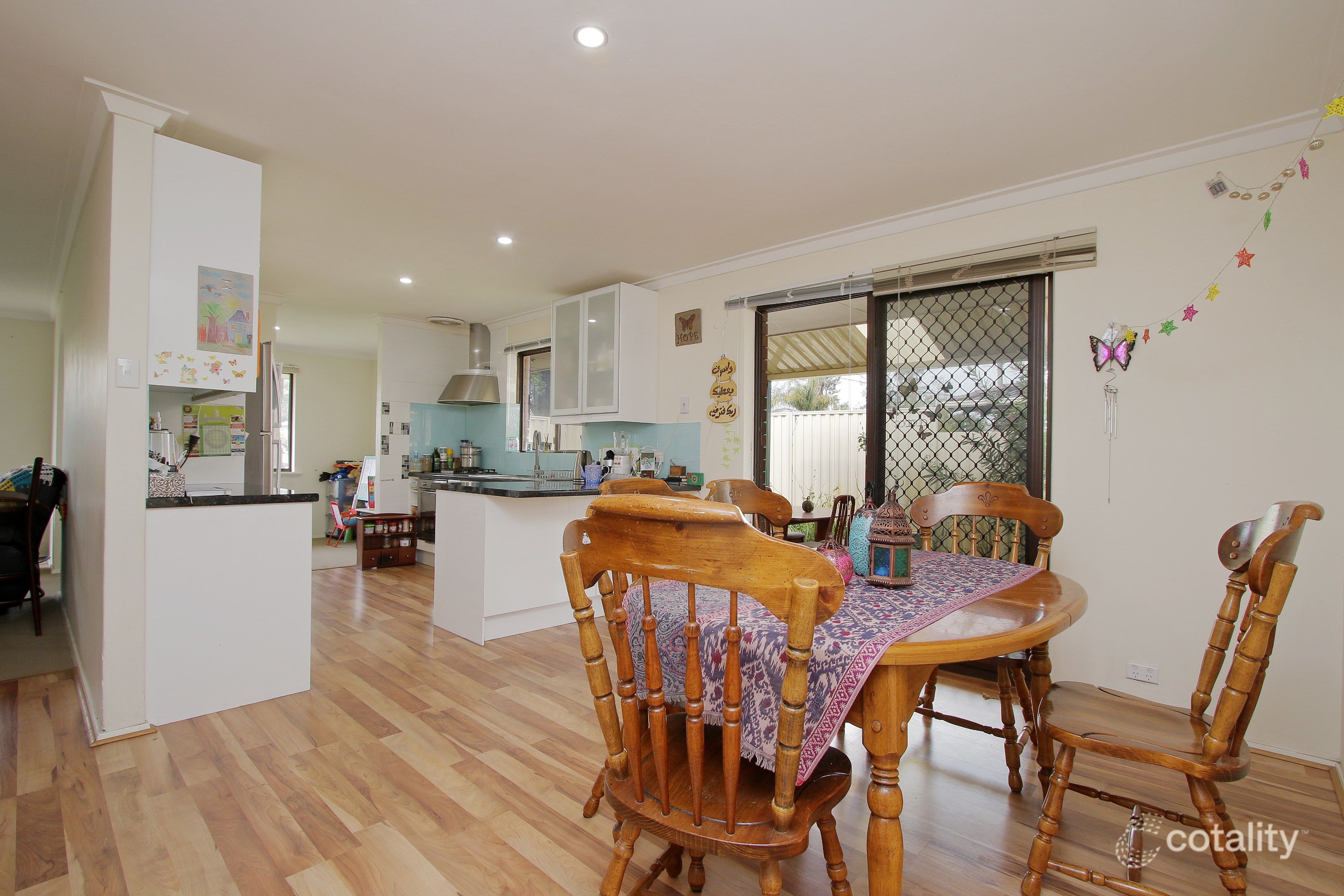32 Rushbrook Way, Thornlie, WA 6108