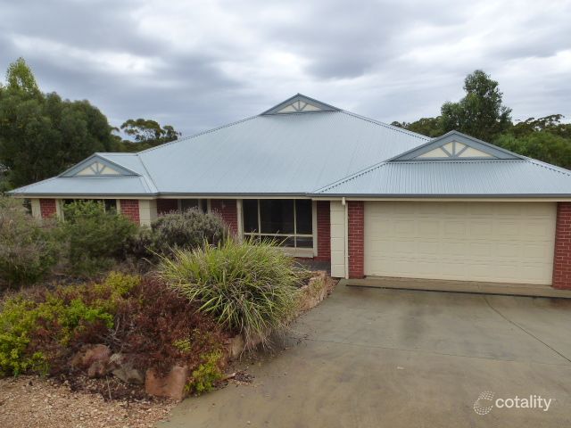 8 Hayward St, Armagh, SA 5453