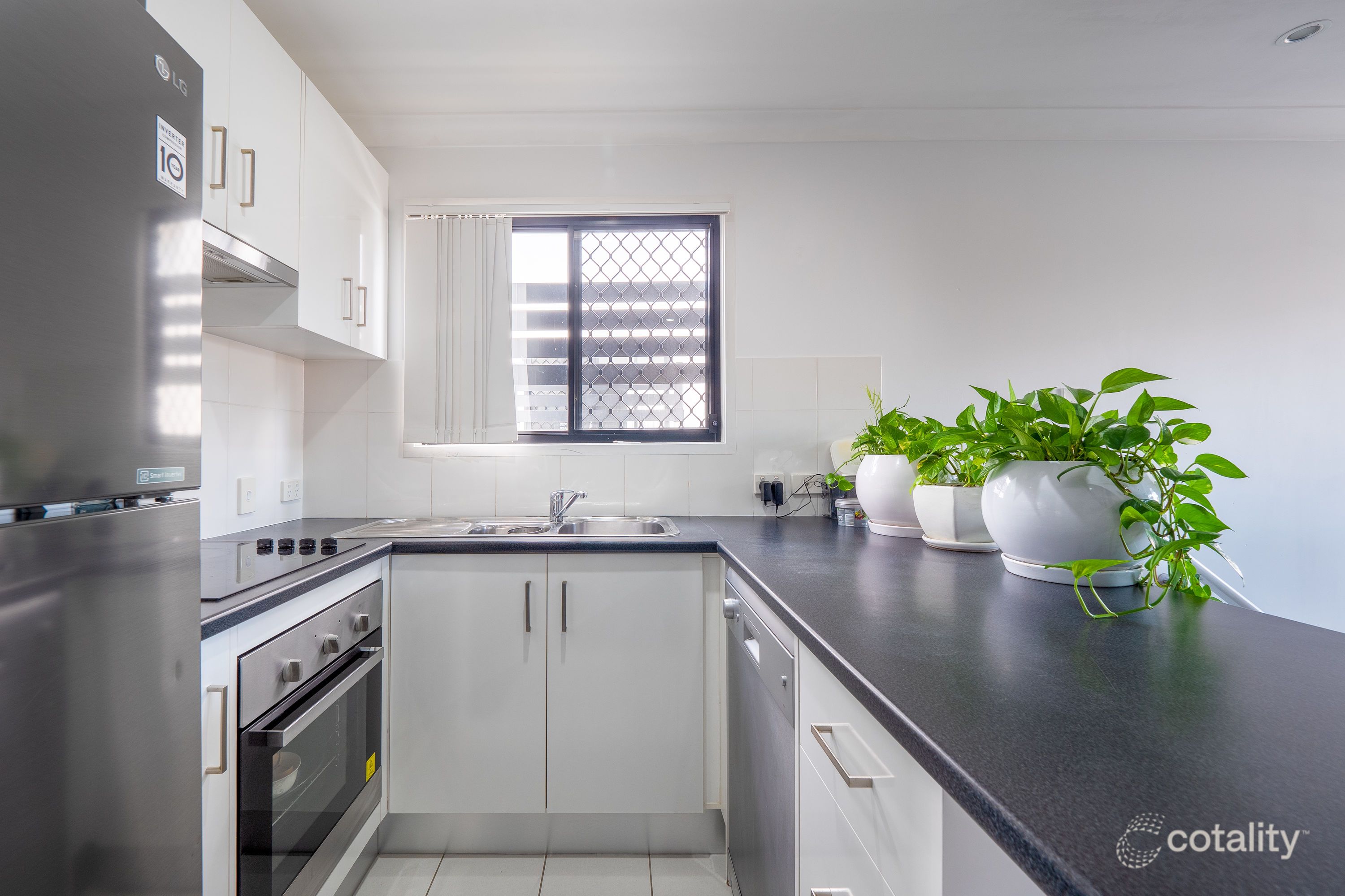 1/36 Ewing Rd, Logan Central, QLD 4114