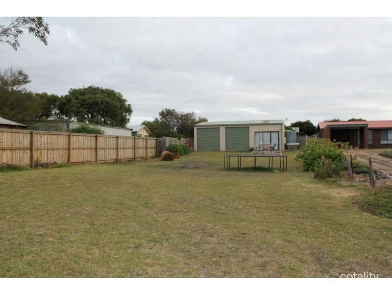 28 Bridge St, Narrawong, VIC 3285