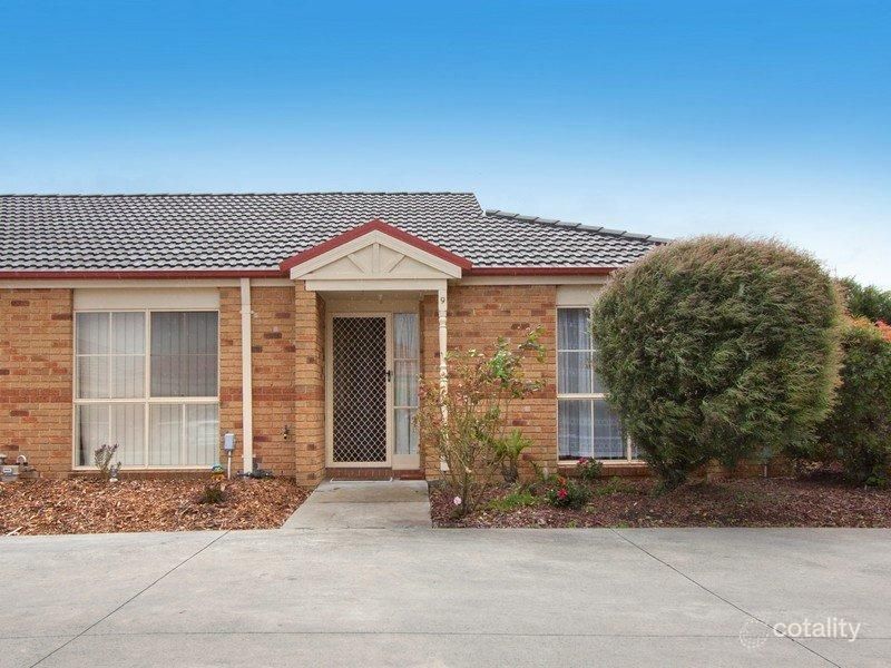9/4 Barak Ct, Frankston, VIC 3199
