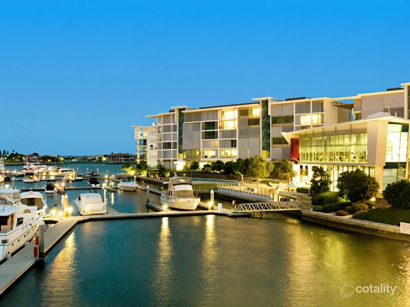 7302 Ephraim Island Pde, Paradise Point, QLD 4216
