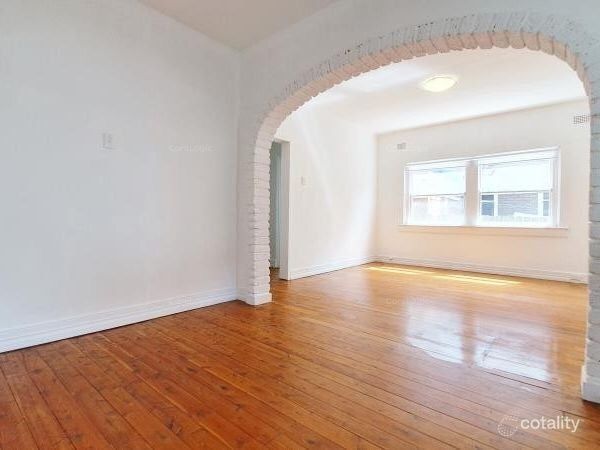 1/104 Anglesea St, Bondi, NSW 2026