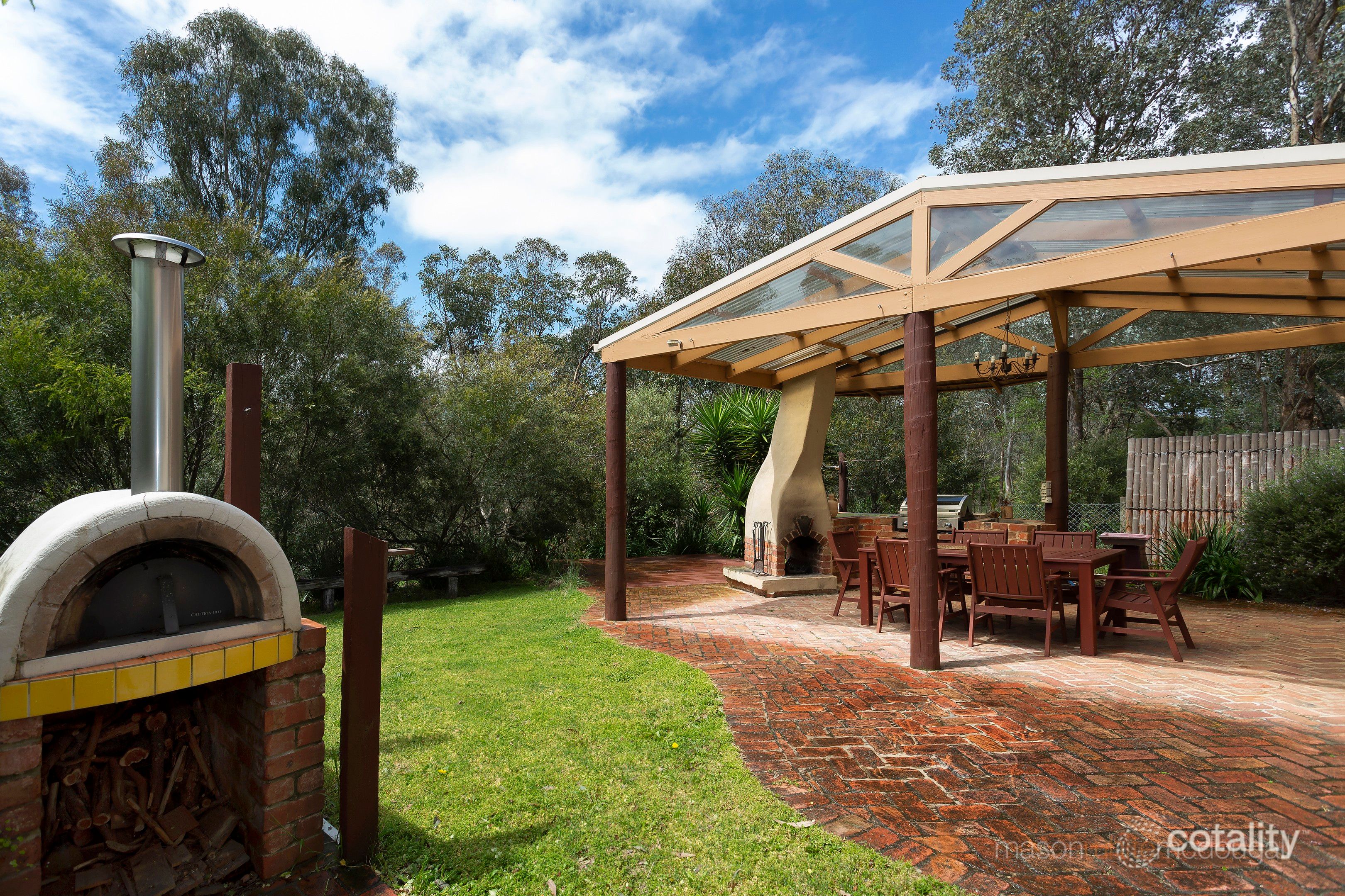 14b Milton Way, Hurstbridge, VIC 3099