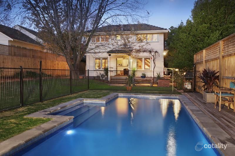 38a Essex Rd, Surrey Hills, VIC 3127