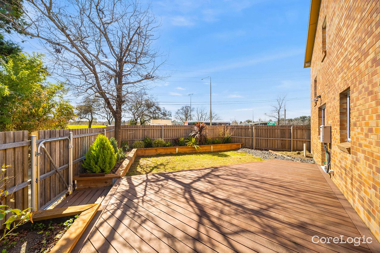 19 Mouat St, Lyneham, ACT 2602