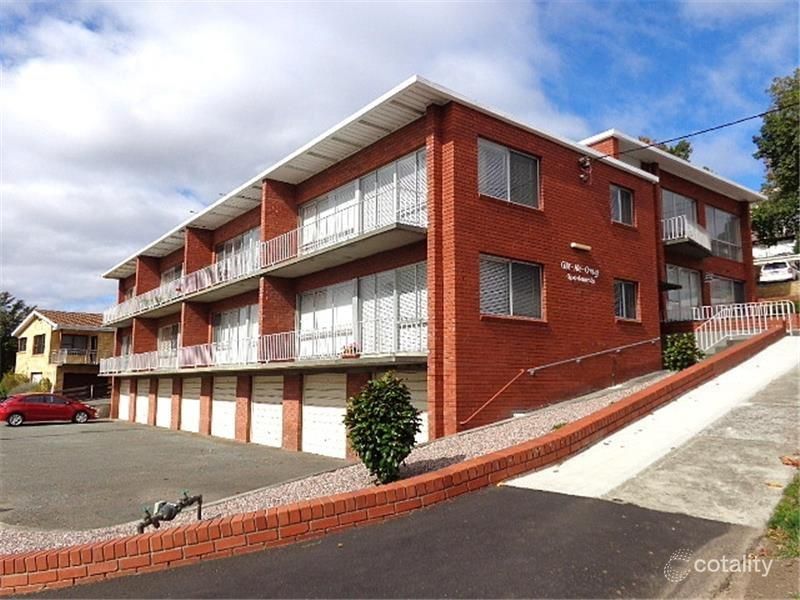 2/2 Alt-Na-Craig Ave, Mount Stuart, TAS 7000