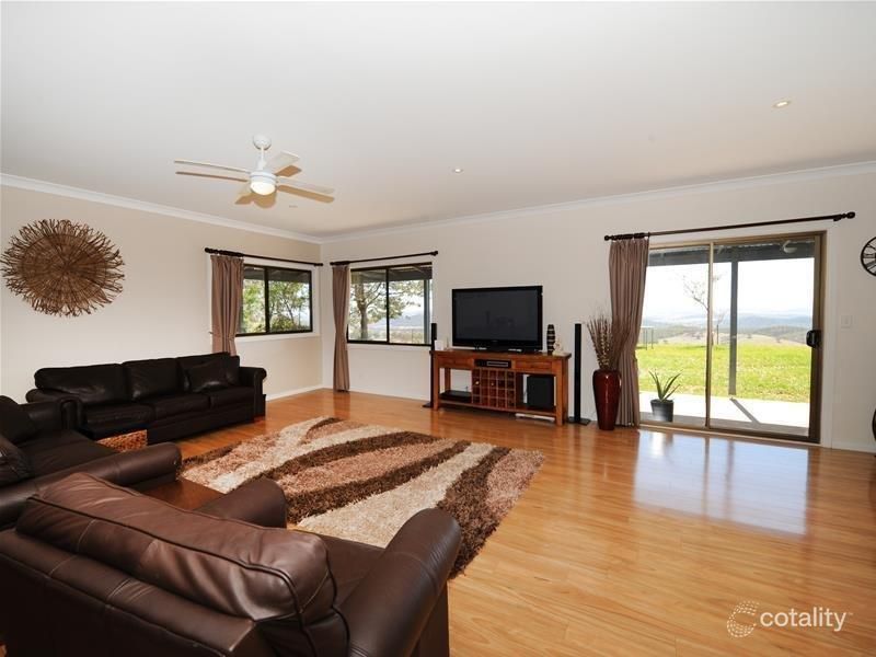 293 Upper Piambong Rd, Piambong, NSW 2850