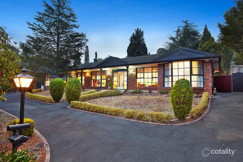 34 Nyora Rd, Eltham, VIC 3095