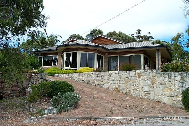 42 Chipana Dr, Little Grove, WA 6330