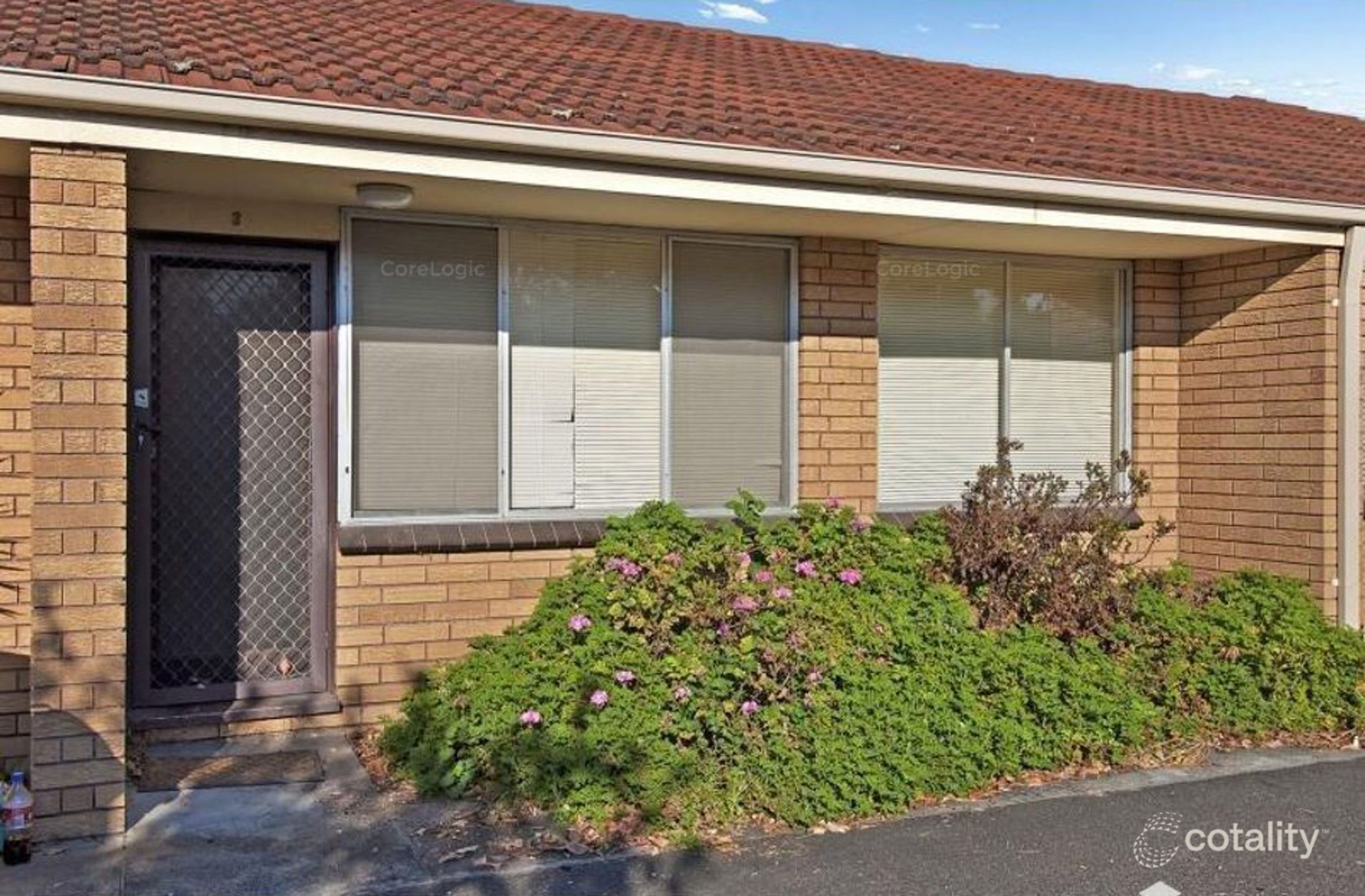 3/33 Gairloch Dr, Frankston, VIC 3199