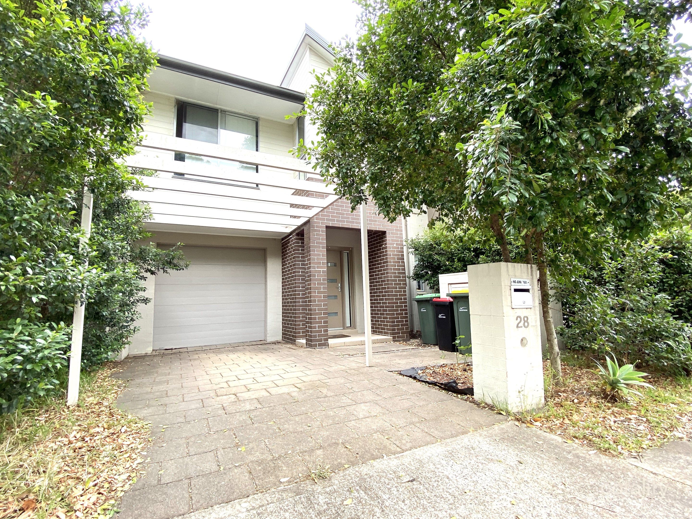28 Cobden Parkes Cres, Lidcombe, NSW 2141