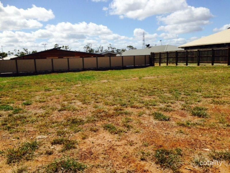 13 Macpherson St, Moranbah, QLD 4744