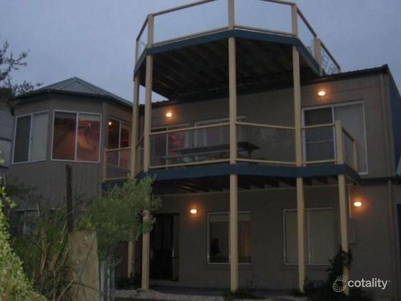 92 Surf Pde, Inverloch, VIC 3996