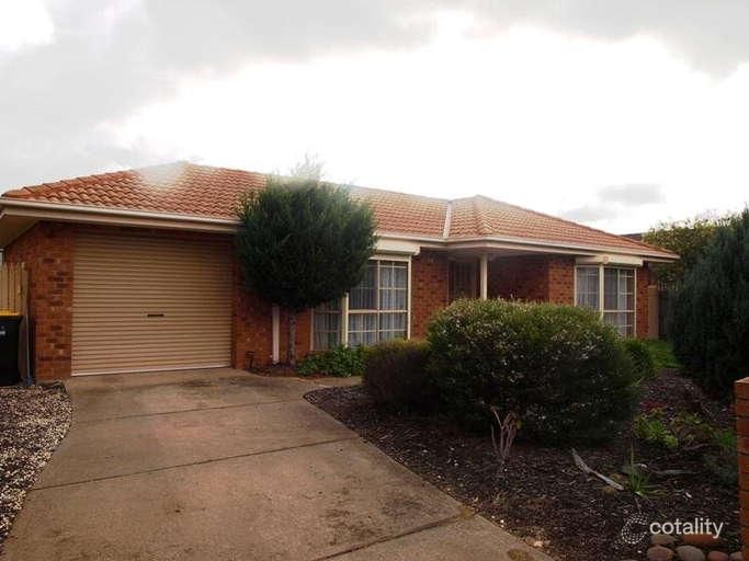 19 Greenhills Dr, Kurunjang, VIC 3337