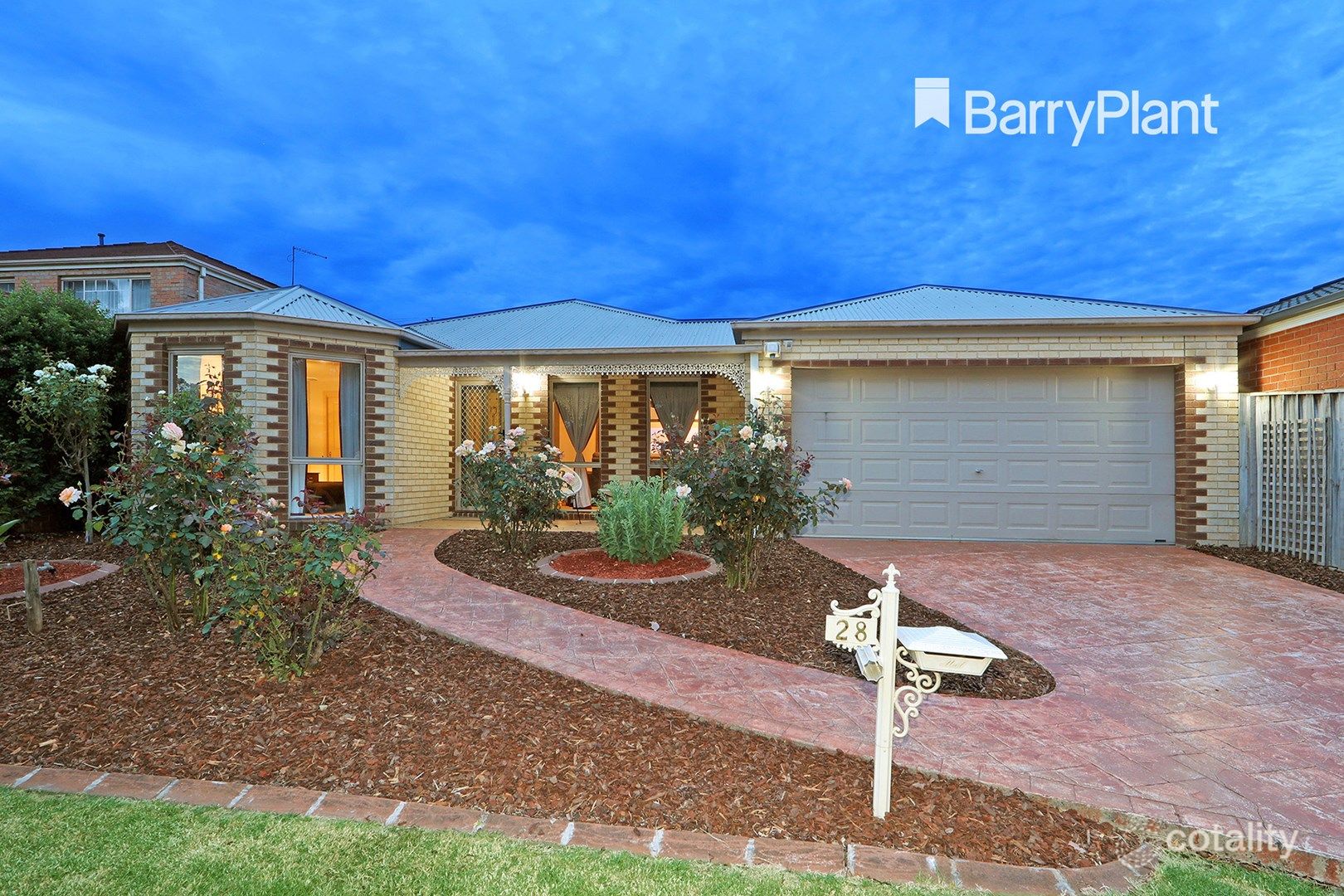 28 Delfin Ct, Rowville, VIC 3178