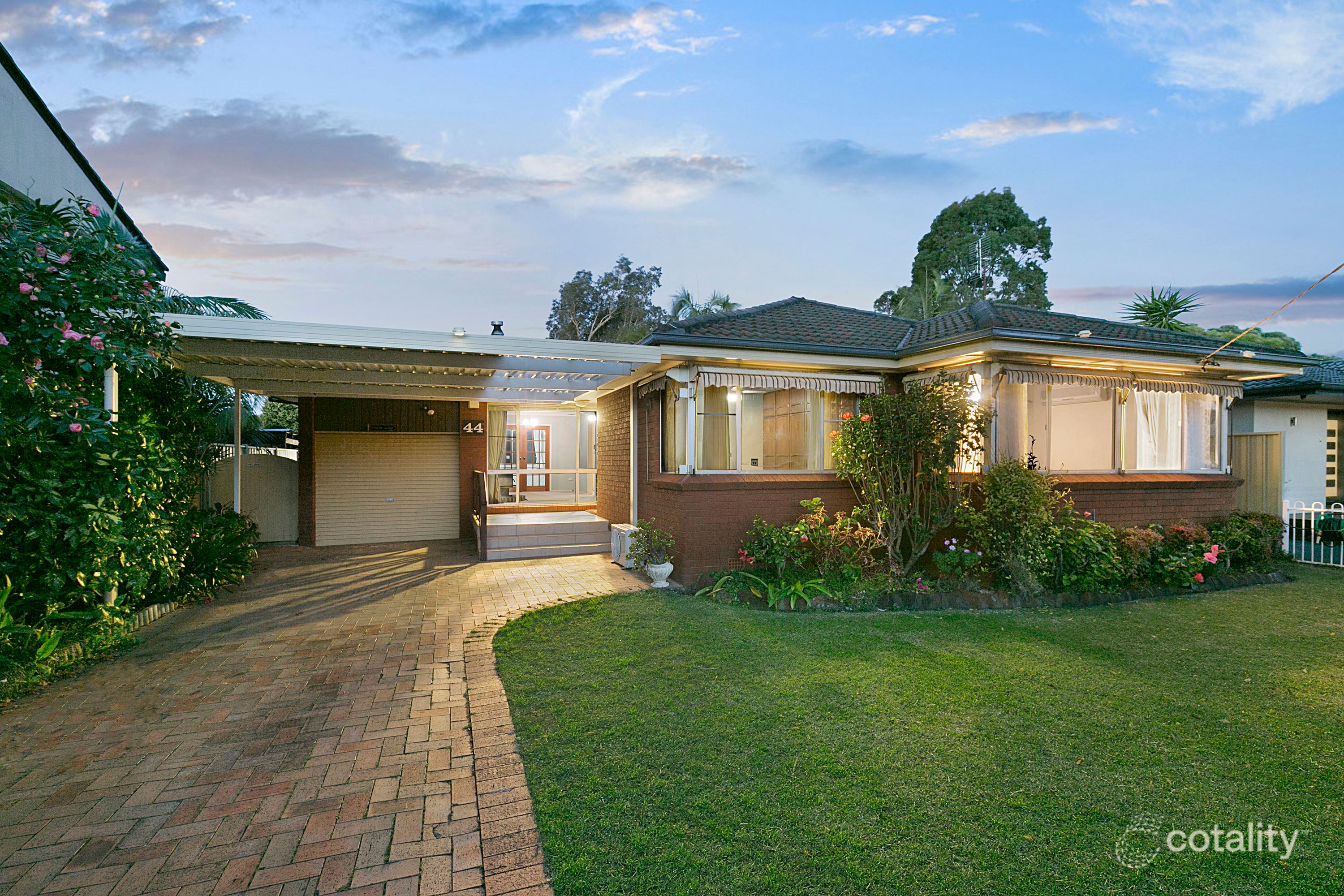 44 Sea St, Umina Beach, NSW 2257