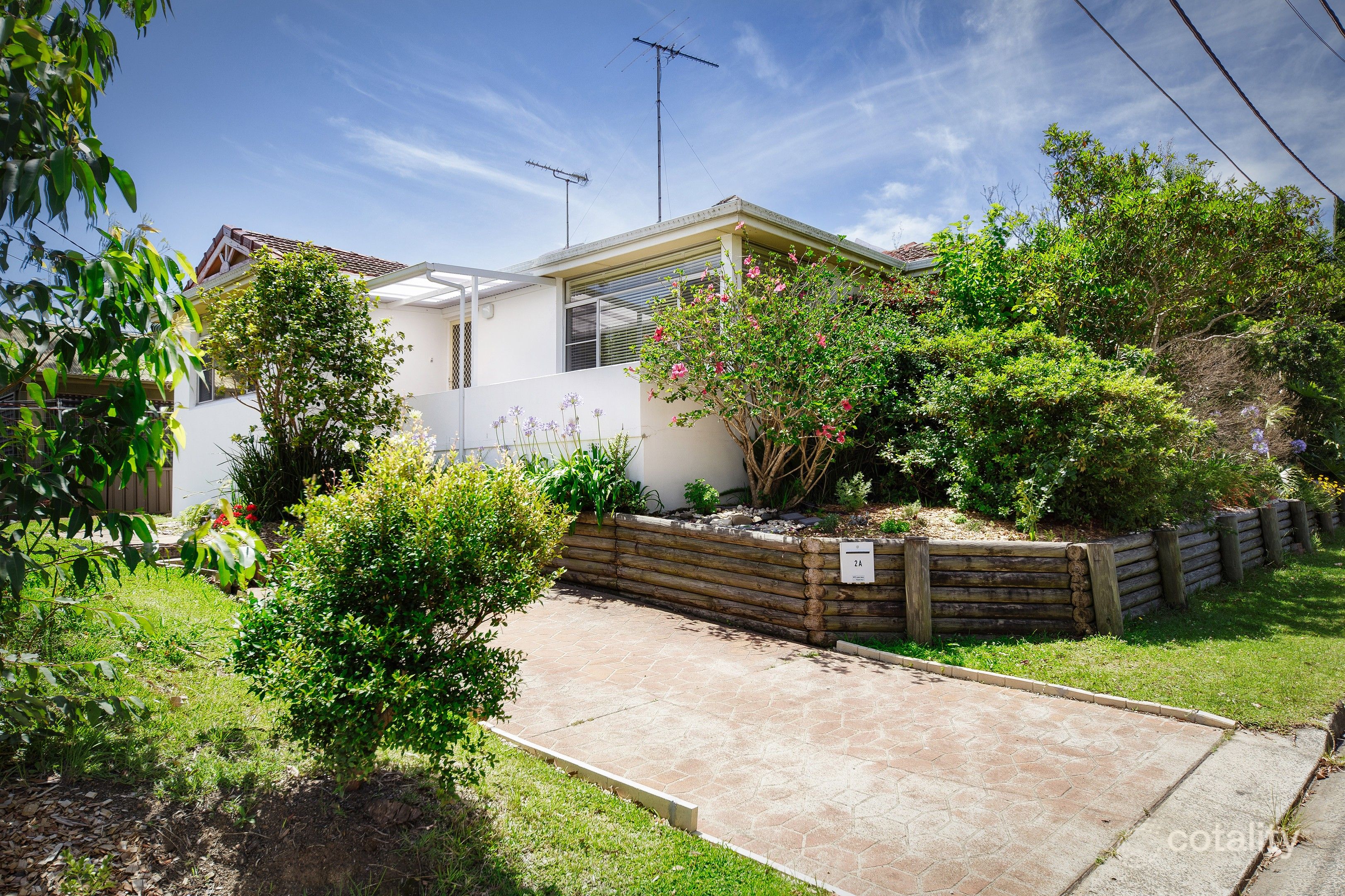 2b Fauna Pl, Kirrawee, NSW 2232