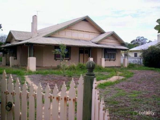 24 Airlie St, Corowa, NSW 2646