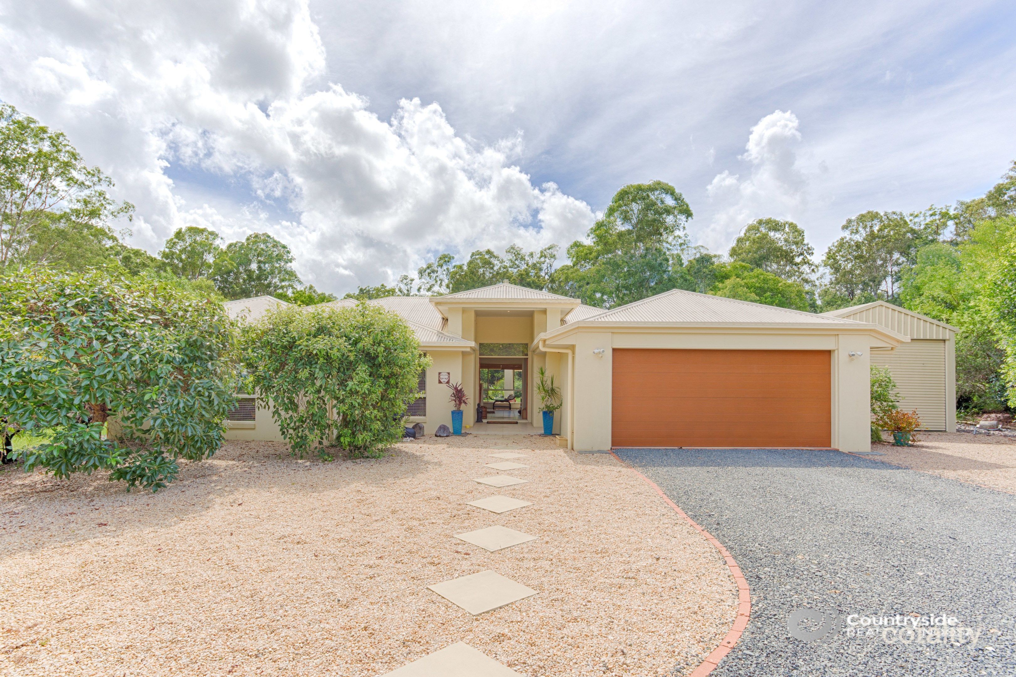 9 Flooded Gum Pl, Black Mountain, QLD 4563