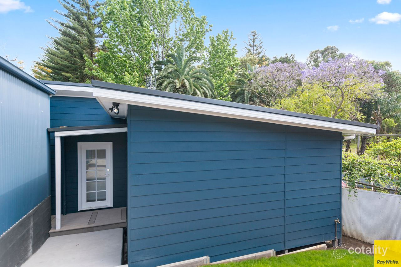 86 Lake Heights Rd, Lake Heights, NSW 2502