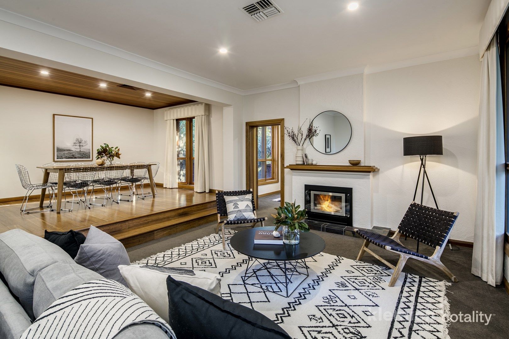 16 Ilfracombe Dr, Wattle Park, SA 5066