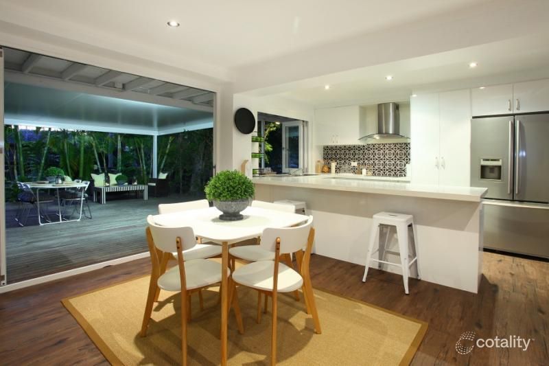 9 Grevillia Ave, Southport, QLD 4215