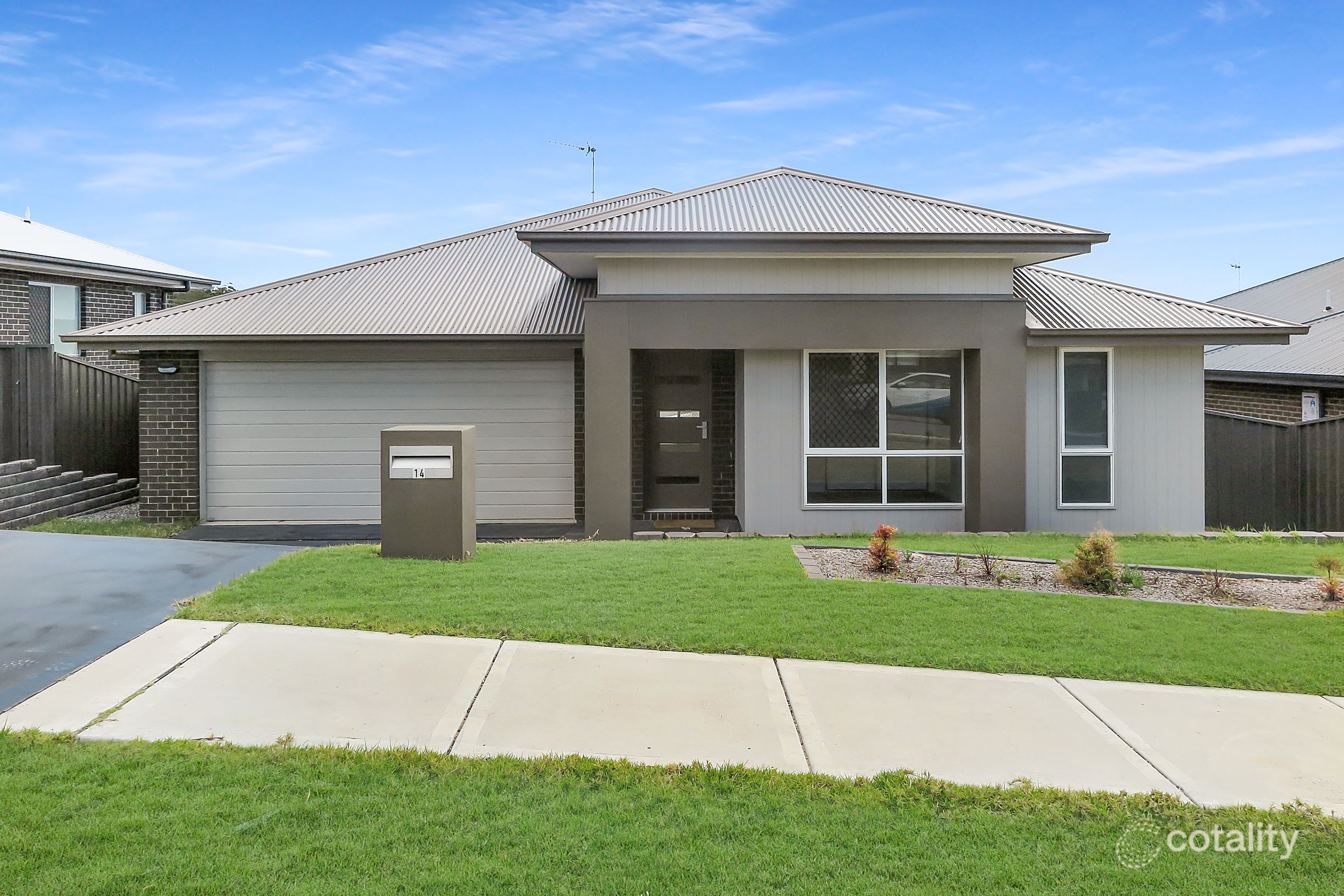 14 Jobling St, Cameron Park, NSW 2285