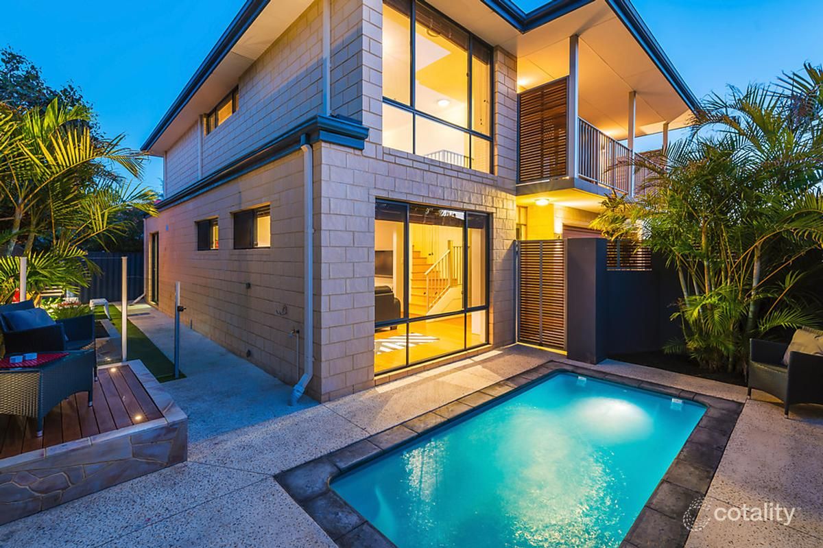 243a Huntriss Rd, Doubleview, WA 6018