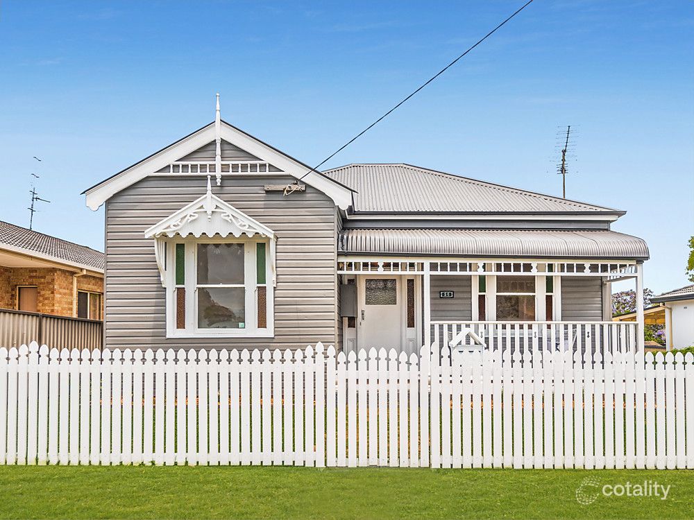 26 Gray St, Woonona, NSW 2517