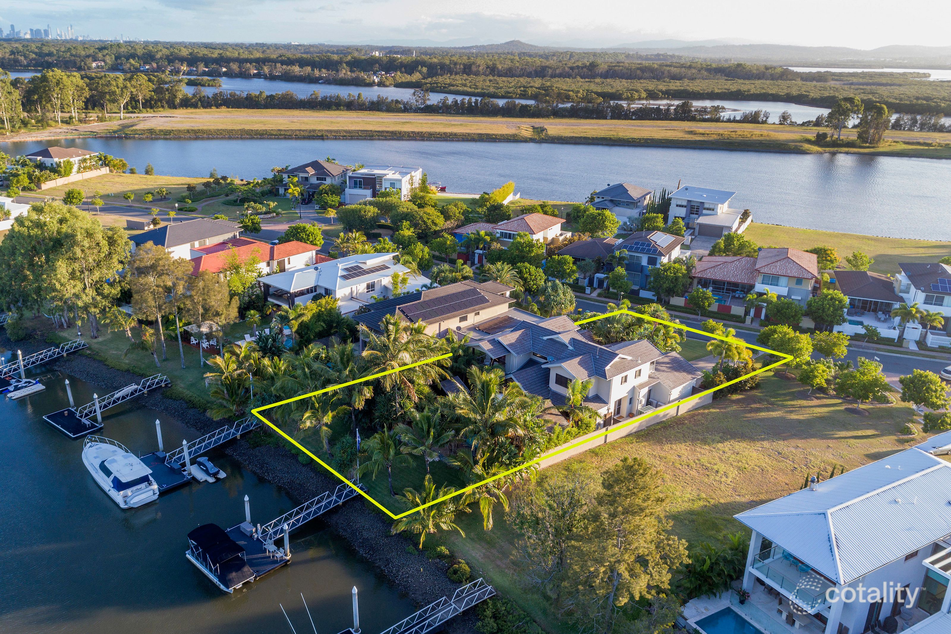 28 Serenity Bvd, Helensvale, QLD 4212
