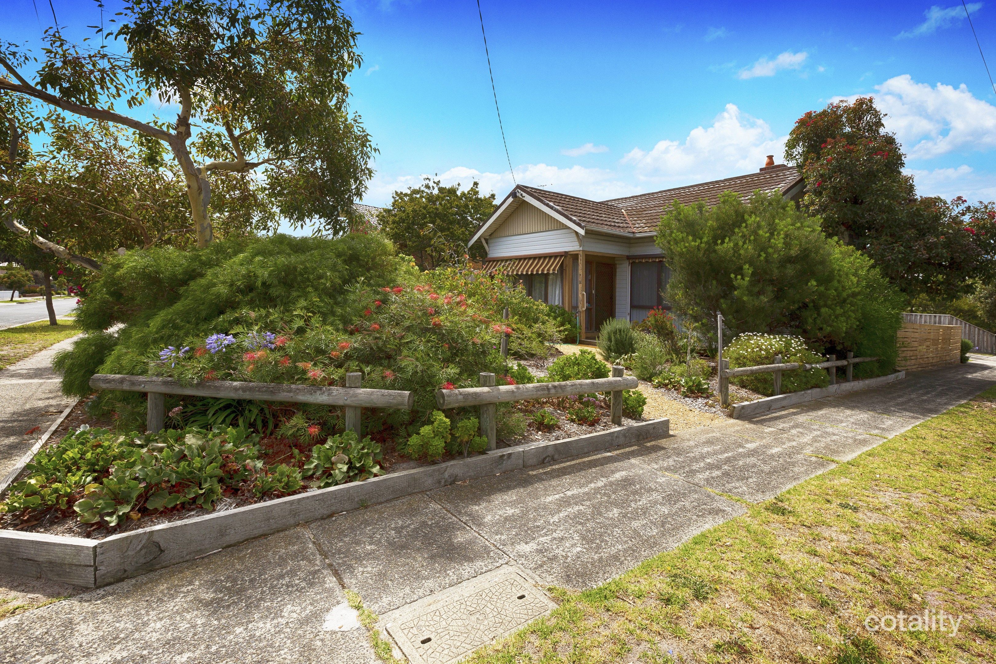 14 Rae Ave, Edithvale, VIC 3196