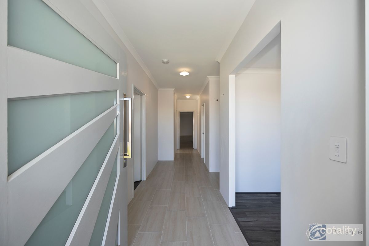 12 Althorpe Gr, Eglinton, WA 6034