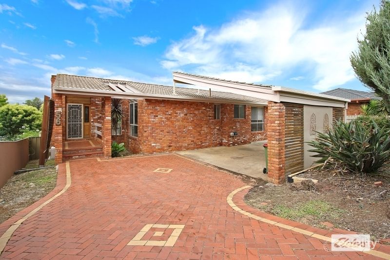 56 Menzies St, West Wodonga, VIC 3690