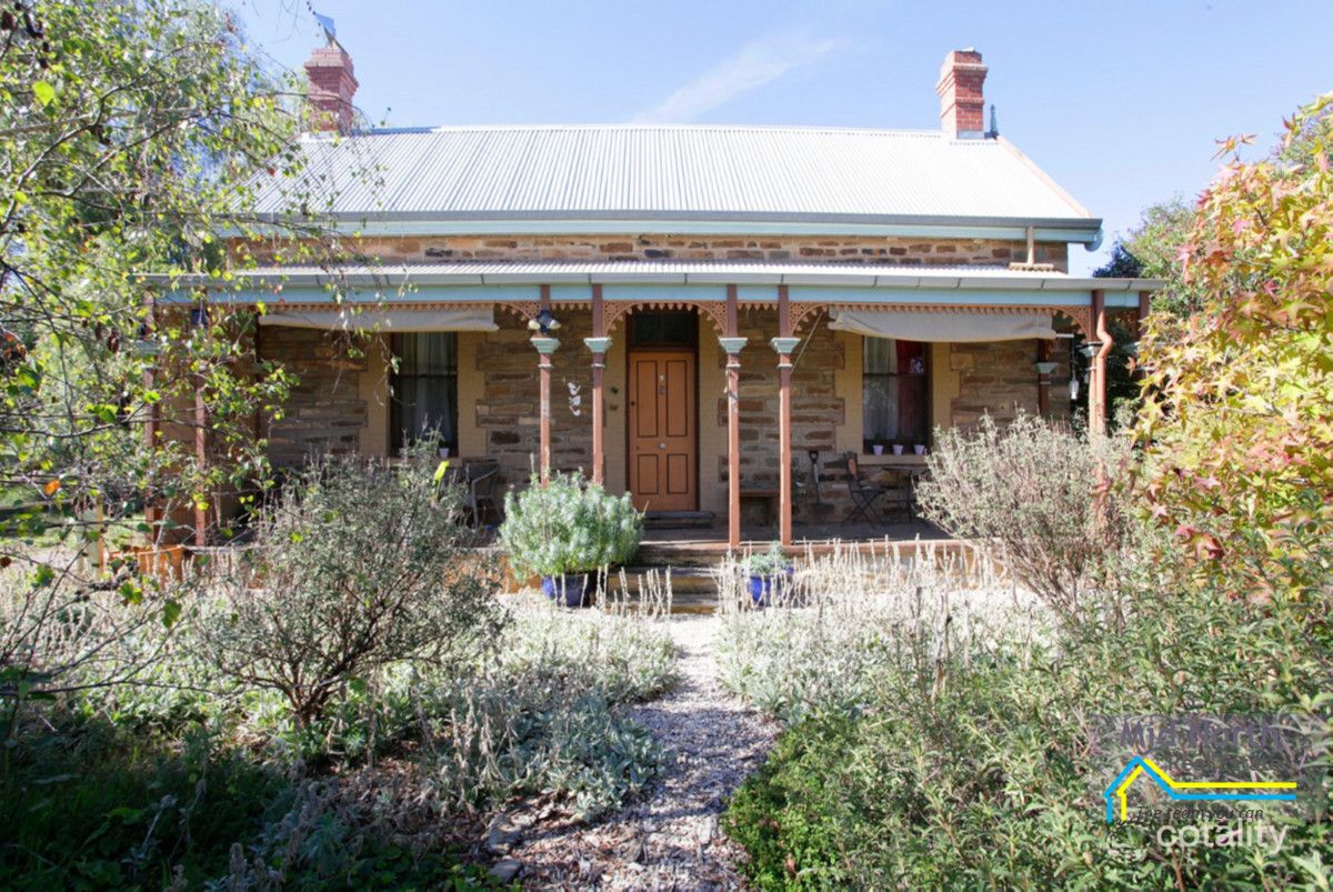 9 St Just St, Burra, SA 5417