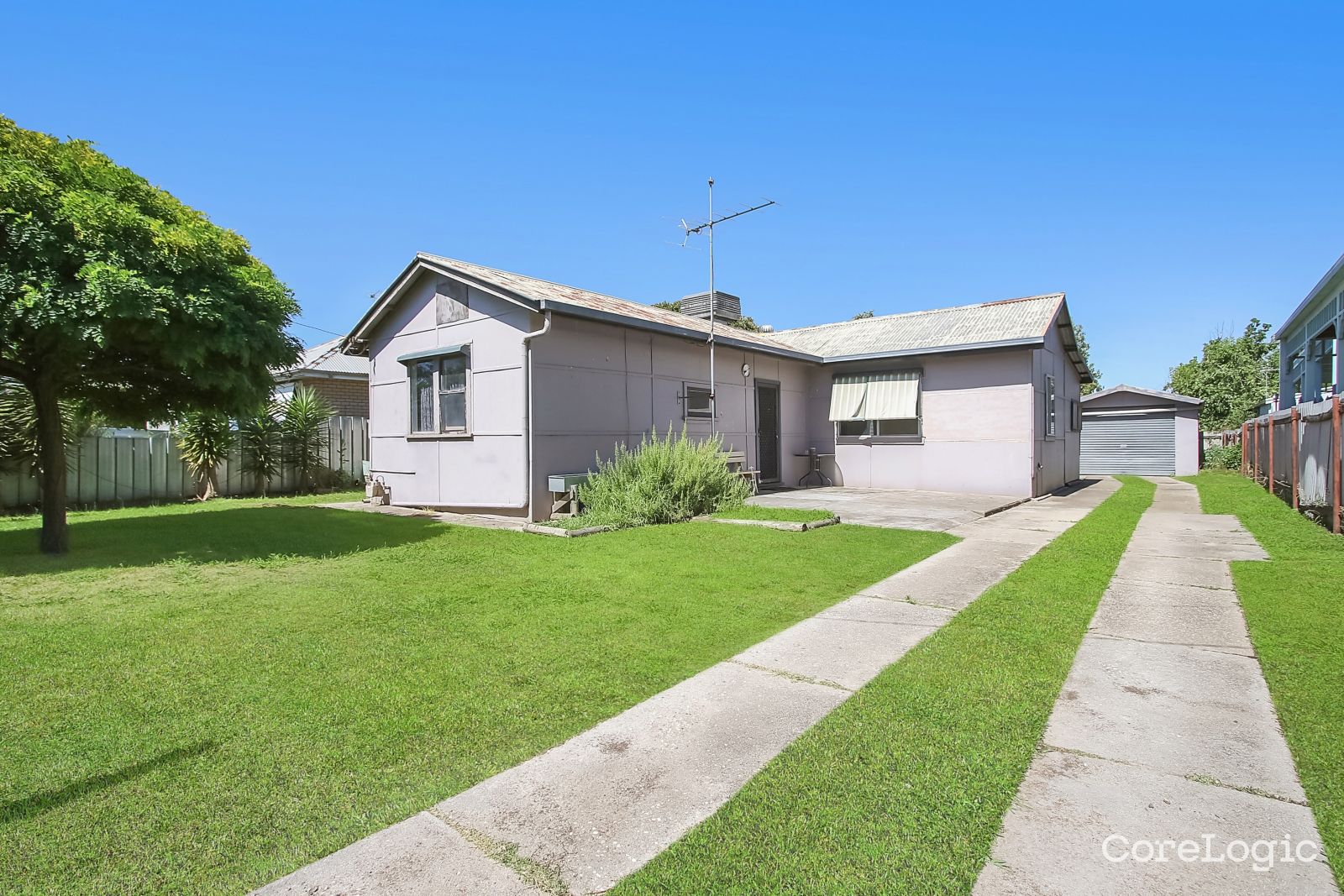 1040 Caratel St, North Albury, NSW 2640