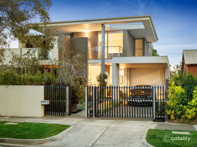 70 David St, Hampton, VIC 3188