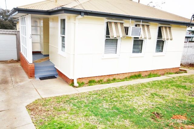 50 Gilmore Ave, Mount Austin, NSW 2650