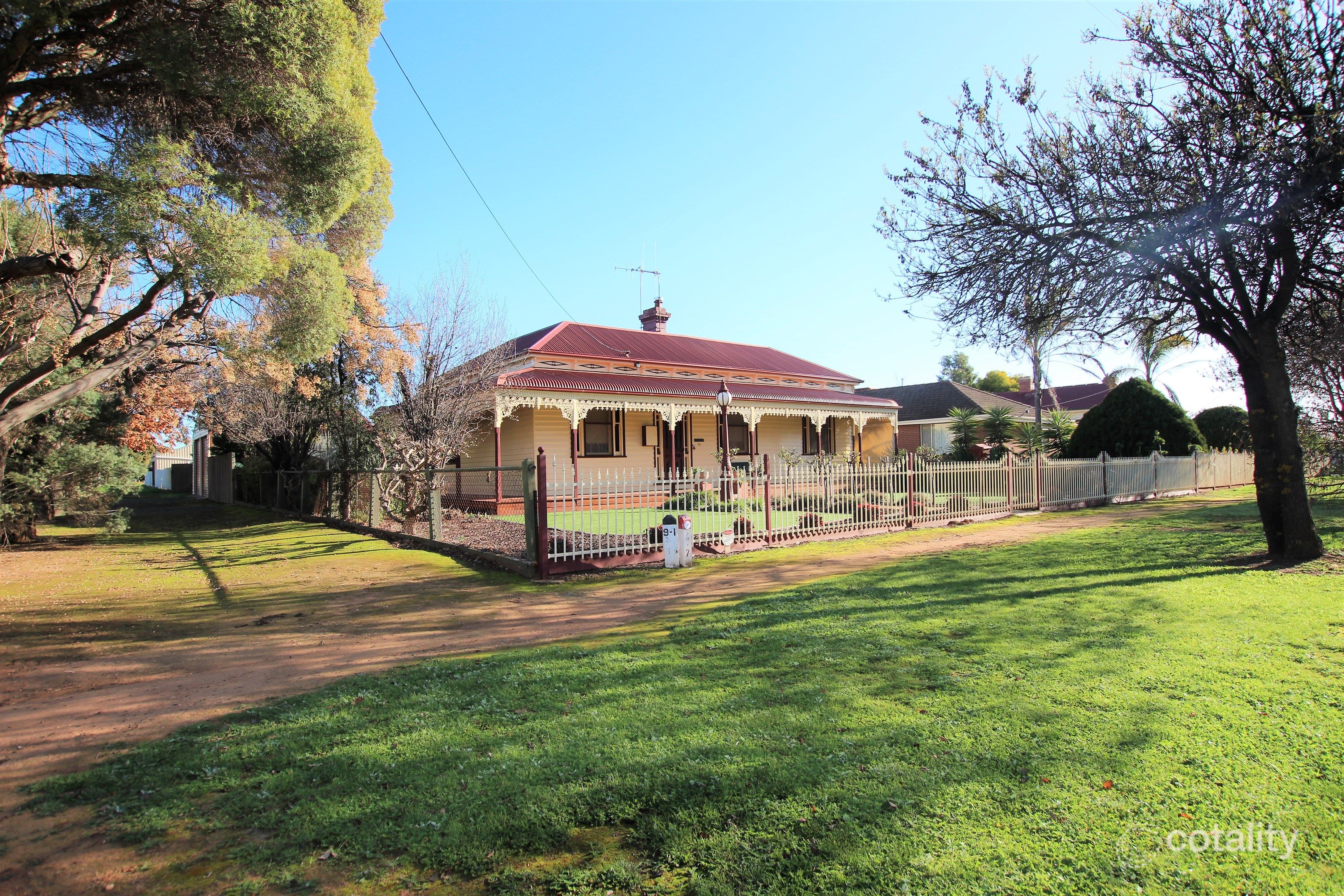 70 Ramsay St, Rochester, VIC 3561