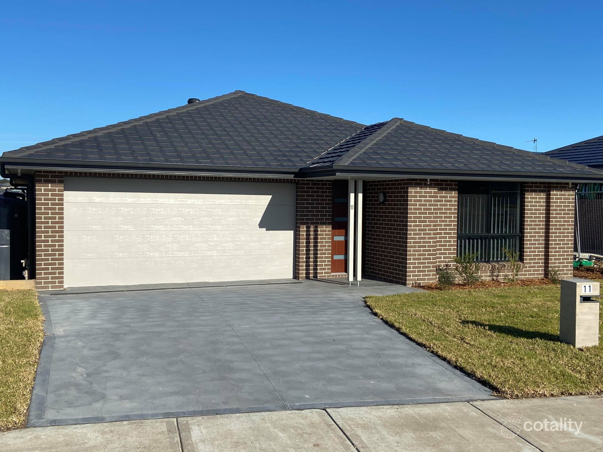 11 Kauwal Way, Fletcher, NSW 2287