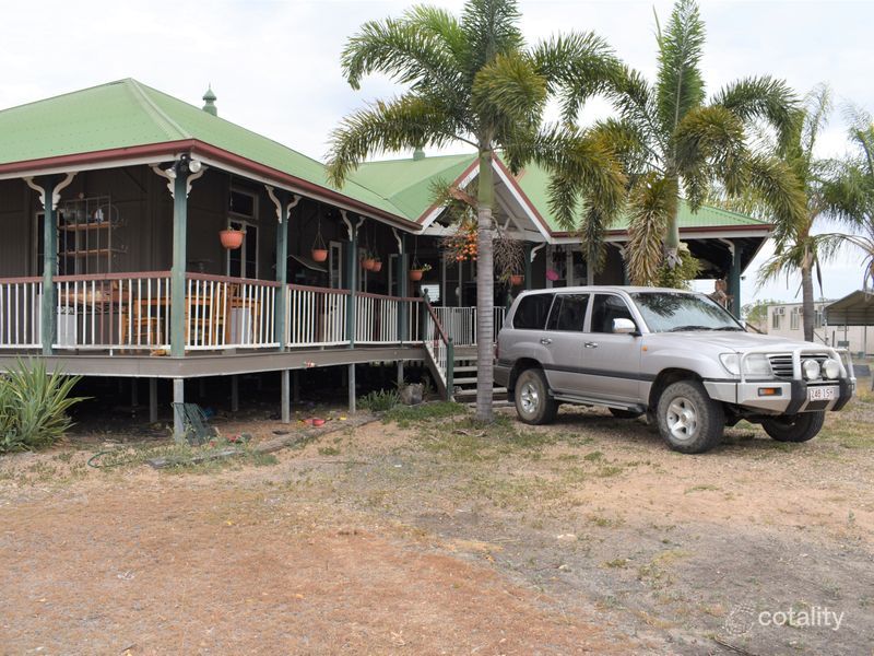 272 Airstrip Rd, Nebo, QLD 4742
